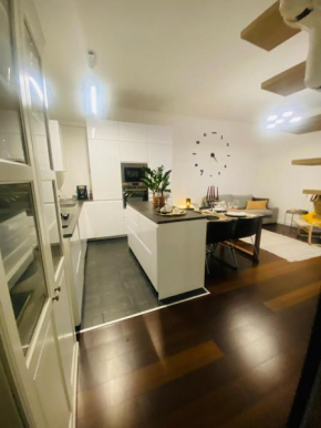 Central Apartment and Parking